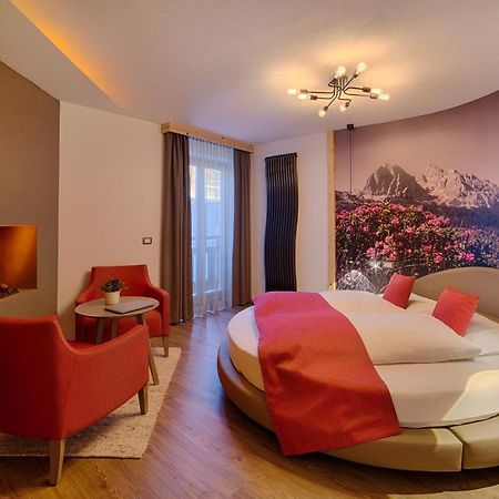 Hotel Malita Arabba Bagian luar foto