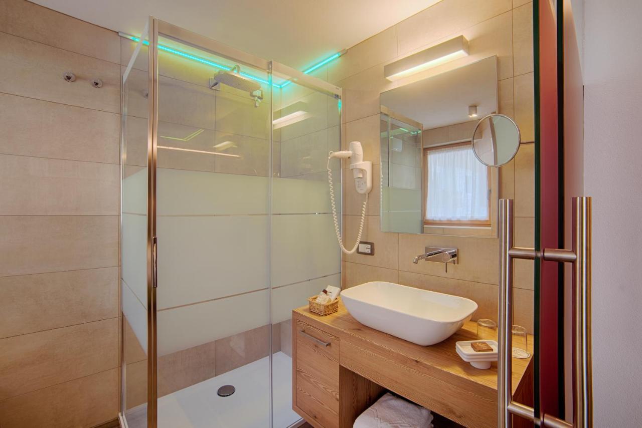 Hotel Malita Arabba Bagian luar foto