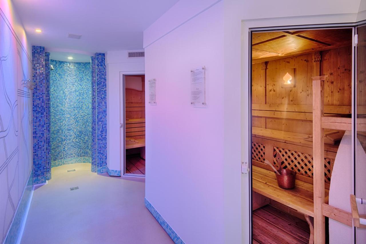 Hotel Malita Arabba Bagian luar foto