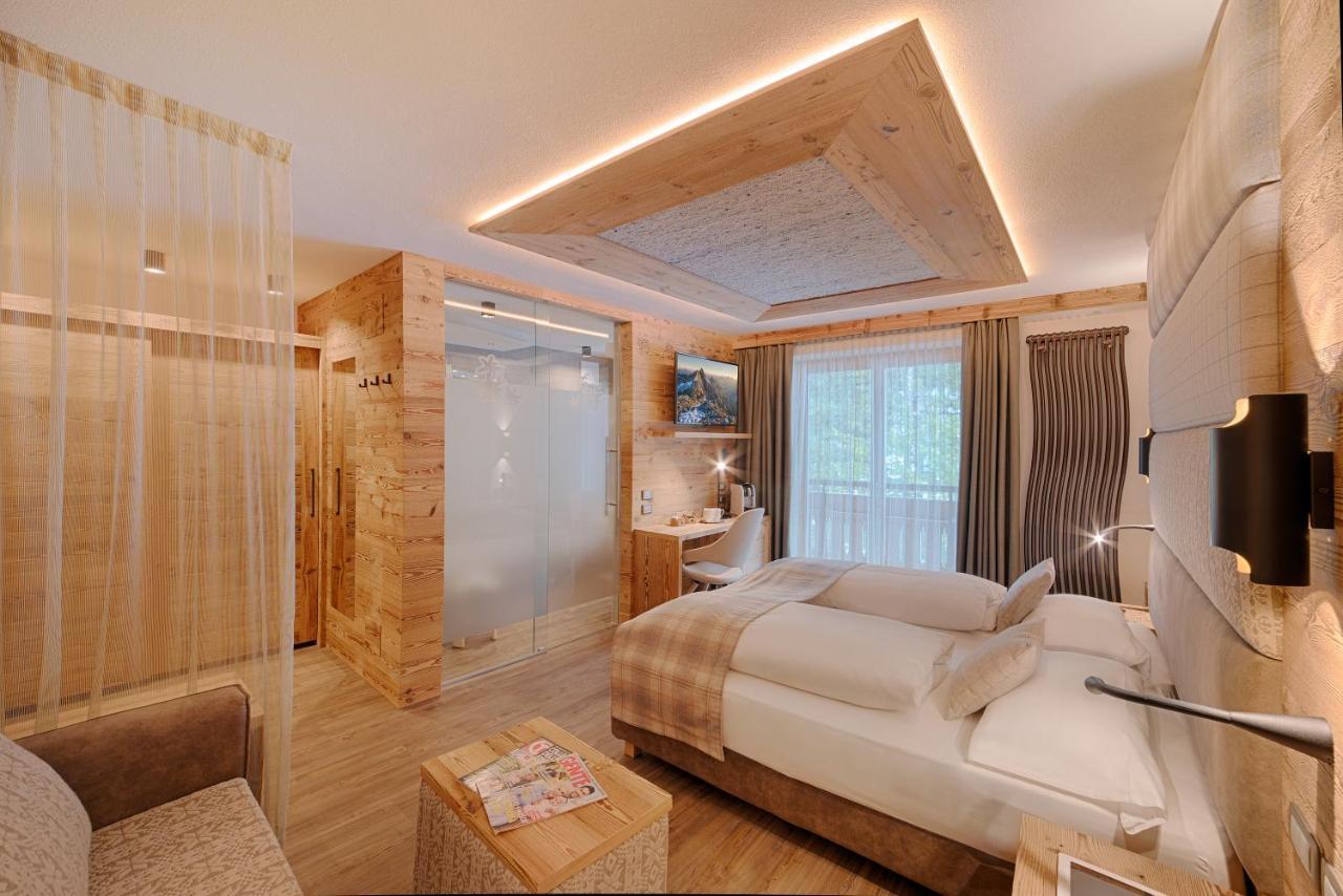 Hotel Malita Arabba Bagian luar foto